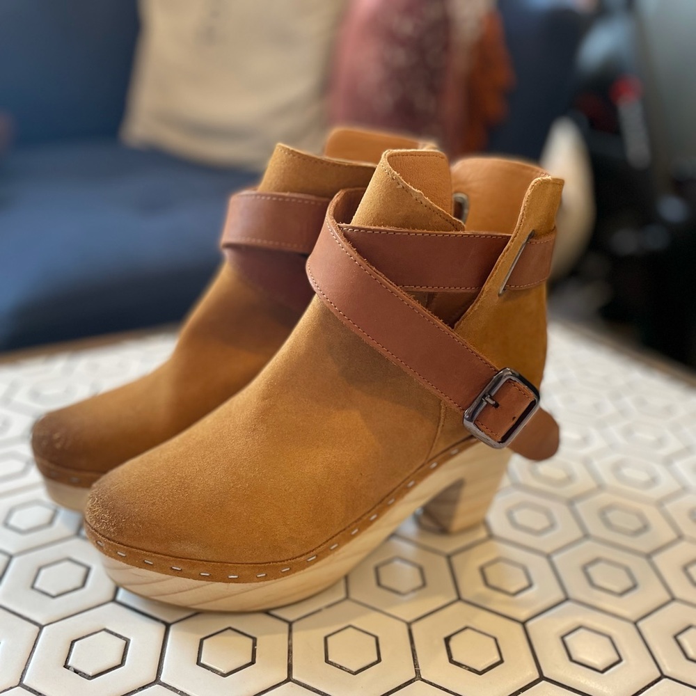 Tan suede booties